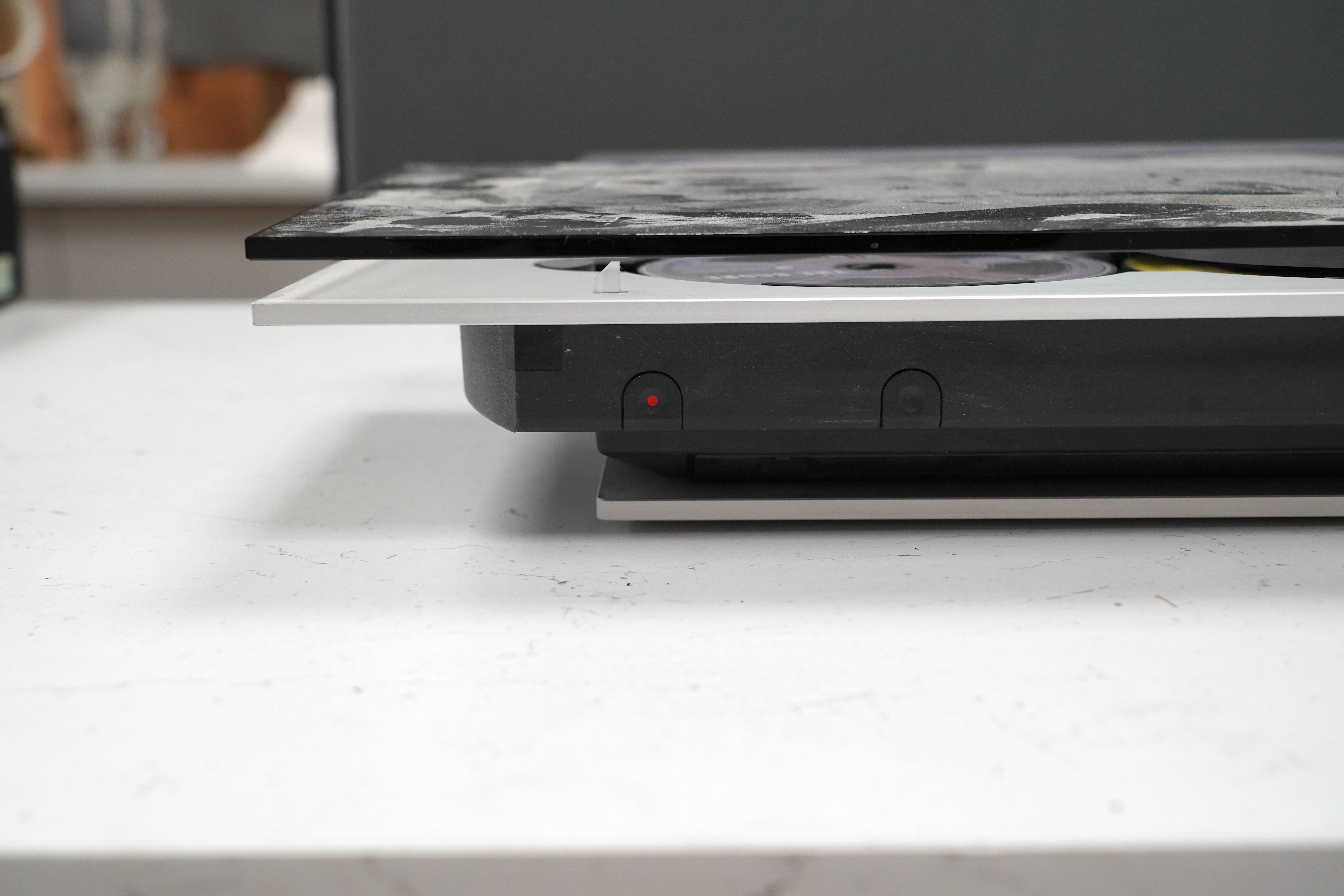 A Bang & Olufsen Beosound 9000 CD player, 90cm high